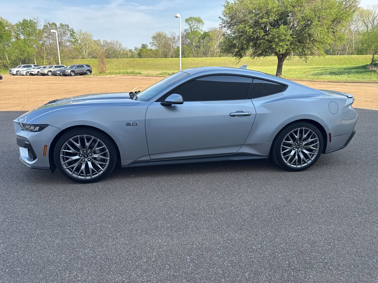 Used 2025 Ford Mustang GT Premium image 4