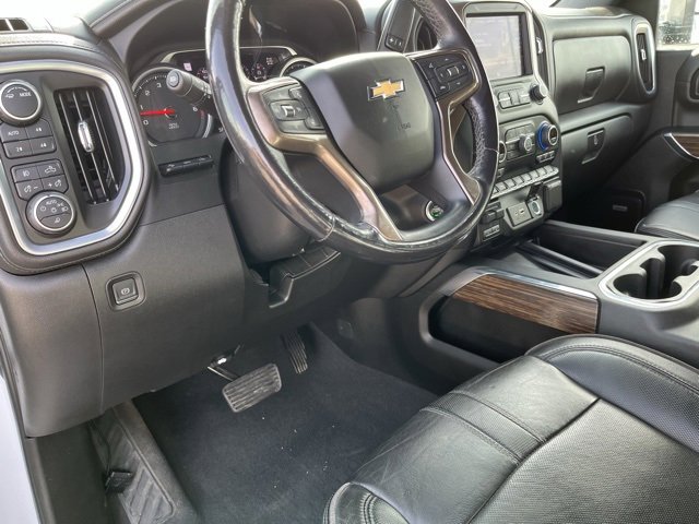 Used 2022 Chevrolet Silverado 3500 High Country w/ Technology Package image 12