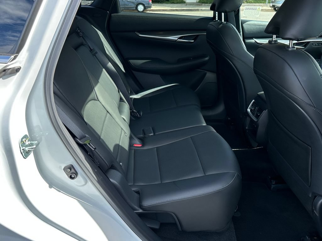 Used 2025 INFINITI QX50 Luxe AWD/4WD image 19