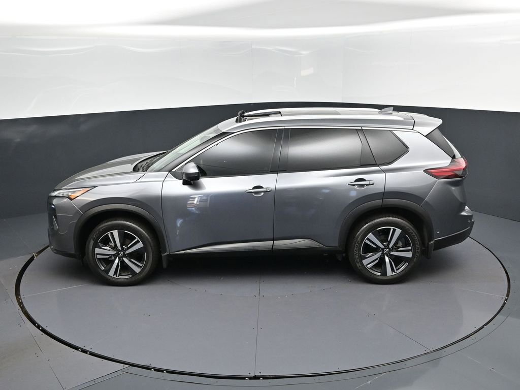 Used 2024 Nissan Rogue SL w/ SL Premium Package image 33