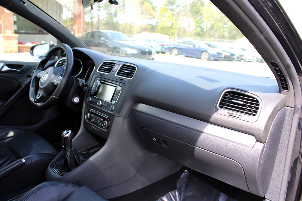 Used 2012 Volkswagen Golf 4-Door image 19