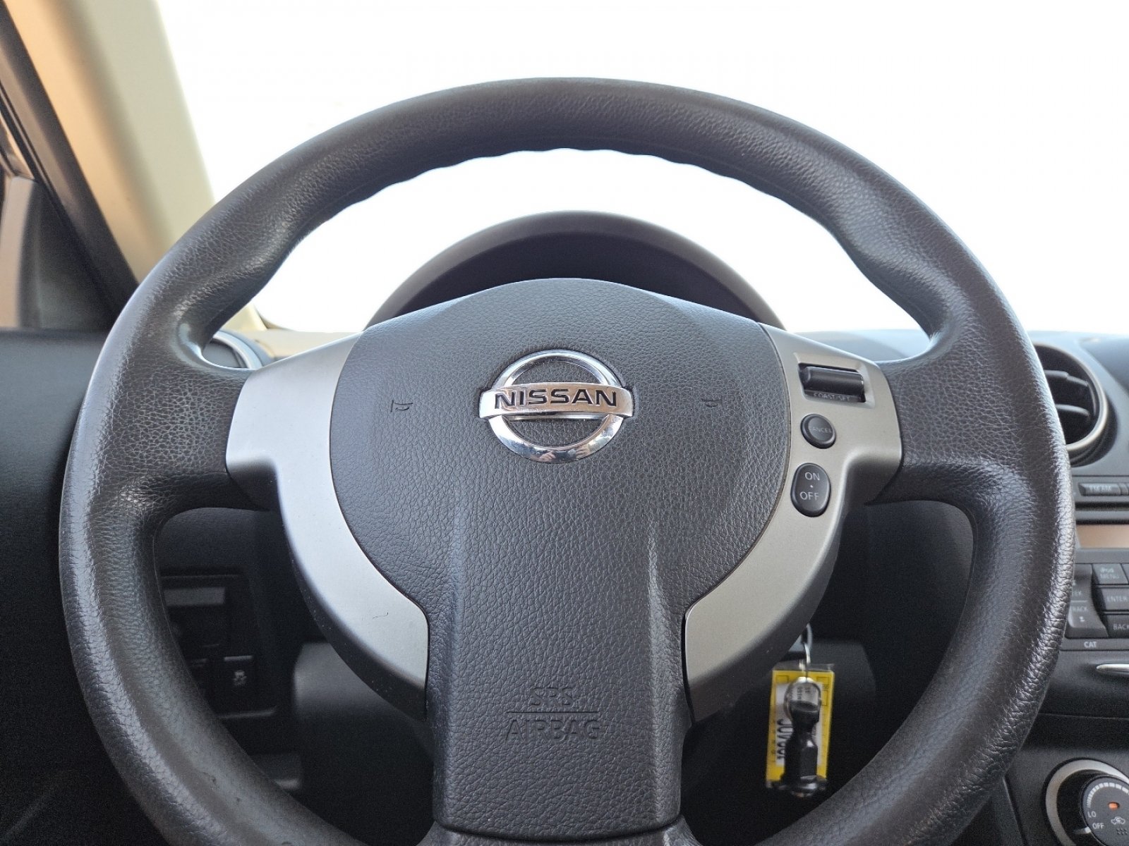 Used 2011 Nissan Rogue S AWD/4WD image 24