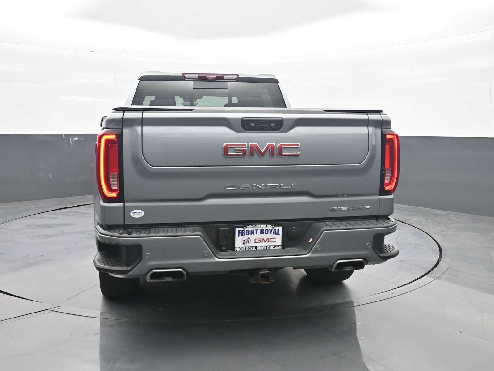 Used 2024 GMC Sierra 1500 Denali w/ Denali Reserve Package AWD/4WD image 6