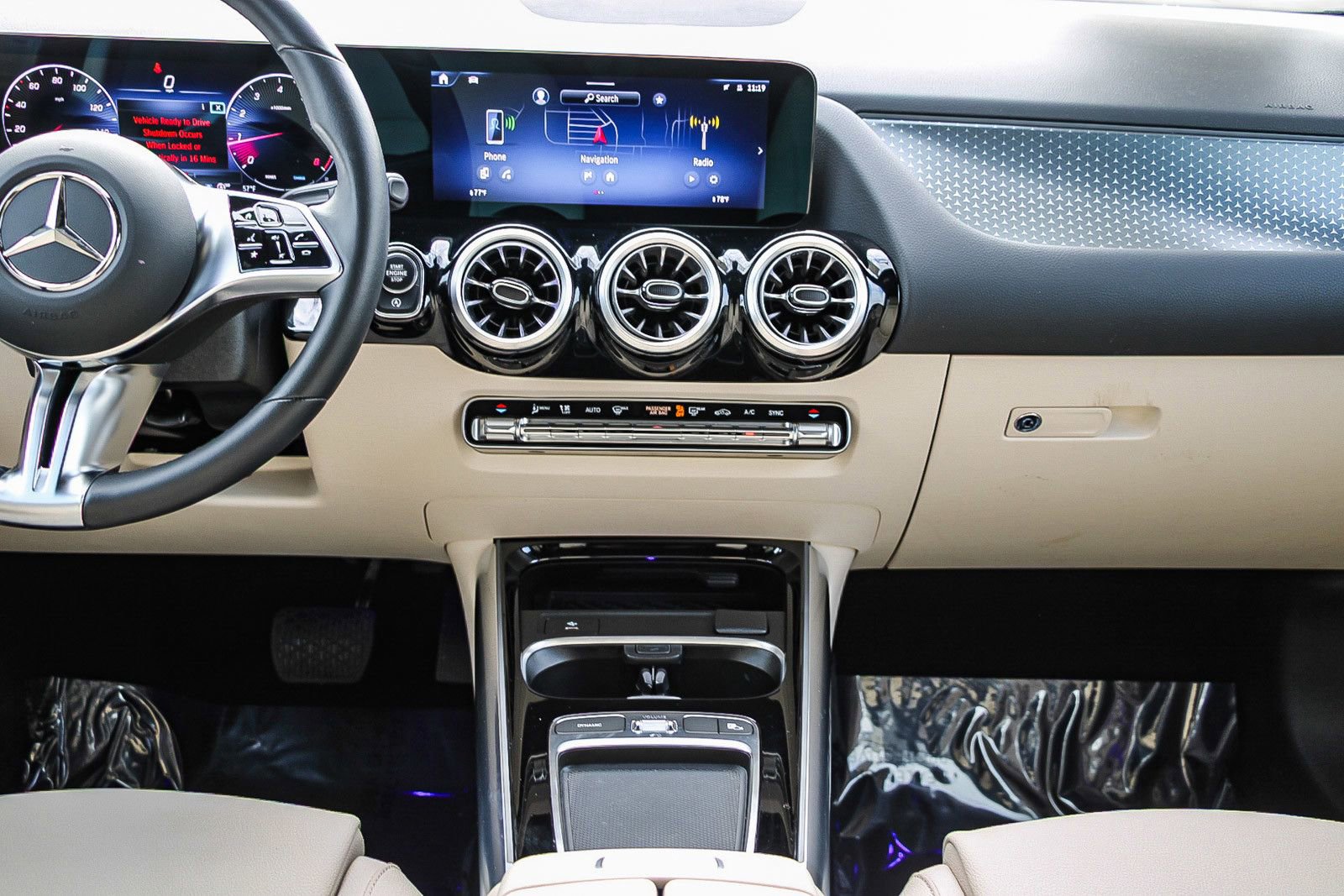 Certified 2025 Mercedes-Benz GLA 250 image 13