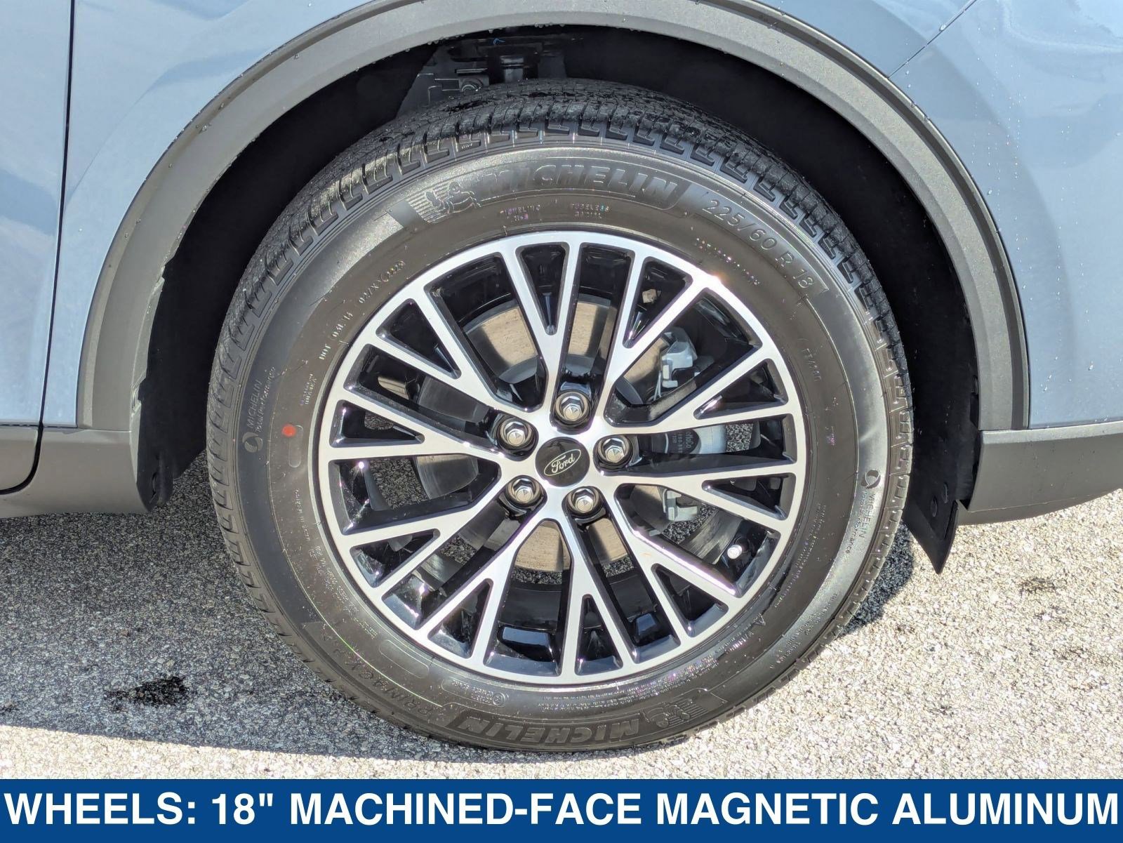 New 2025 Ford Escape SE image 12