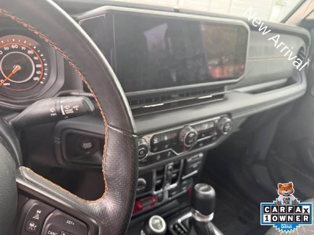 Used 2024 Jeep Gladiator Mojave w/ Technology Group AWD/4WD image 6