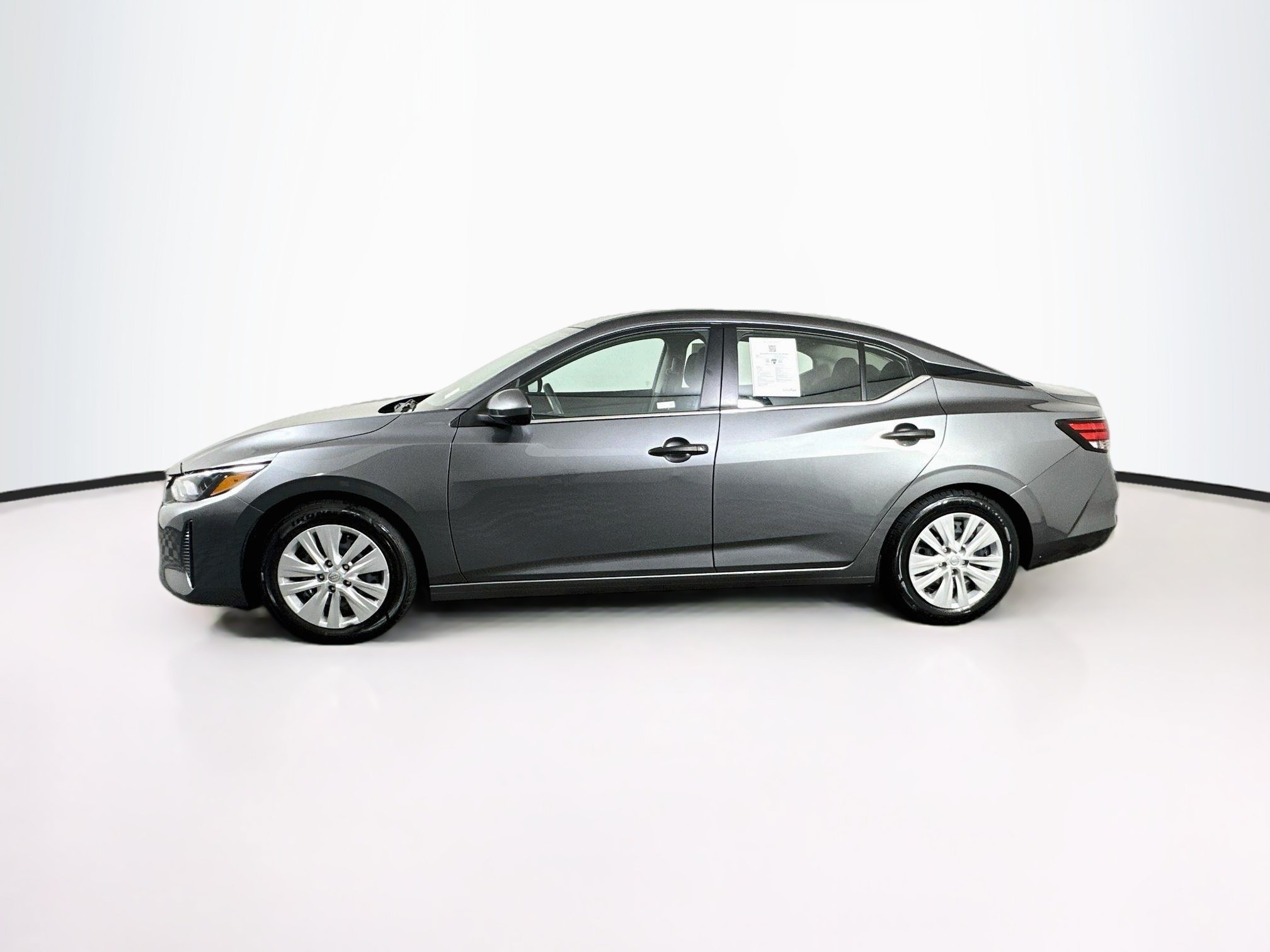 Used 2025 Nissan Sentra S FWD image 4