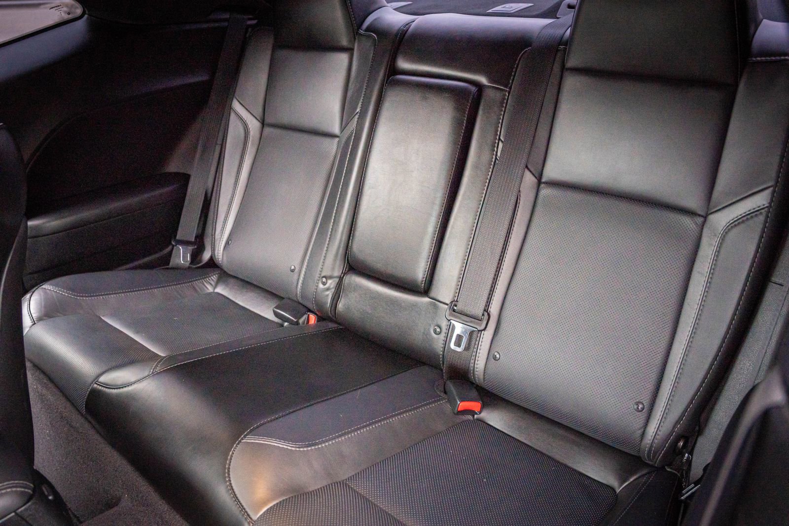 Used 2017 Dodge Challenger GT w/ Driver Convenience Group image 24