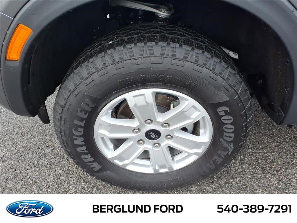 Used 2025 Ford Ranger XL w/ Trailer Tow Package AWD/4WD image 11
