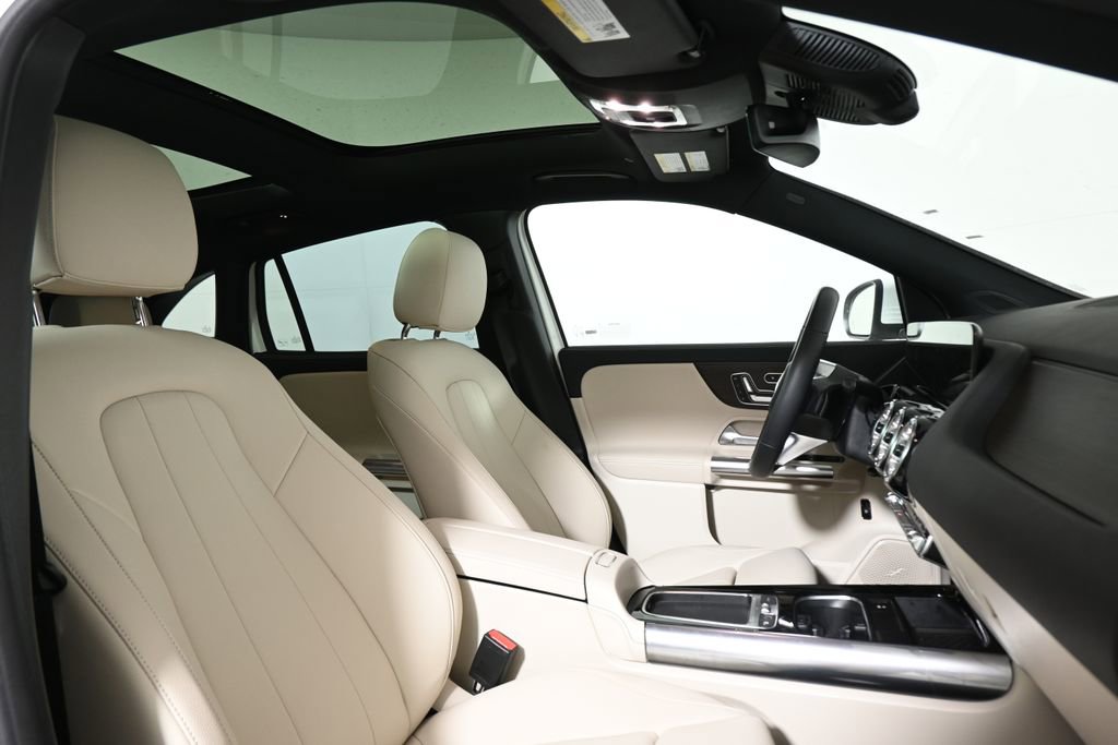 Certified 2026 Mercedes-Benz GLA 250 4MATIC image 27