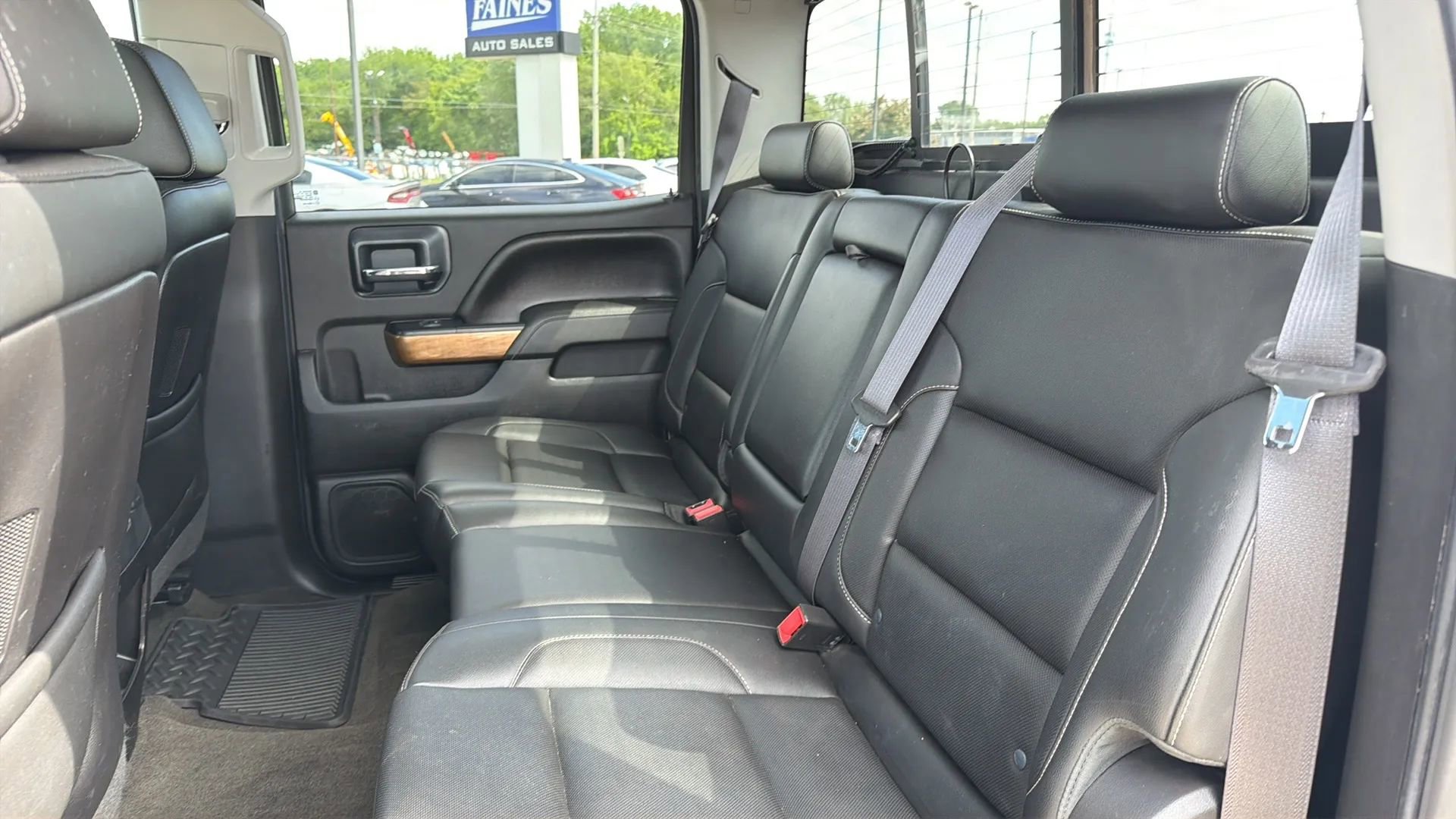 Used 2015 Chevrolet Silverado 3500 LTZ w/ Duramax Plus Package AWD/4WD image 43