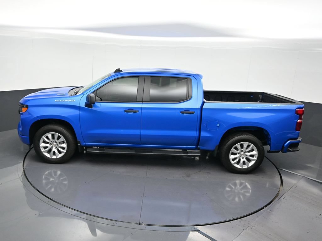 Used 2026 Chevrolet Silverado 1500 Custom RWD image 16