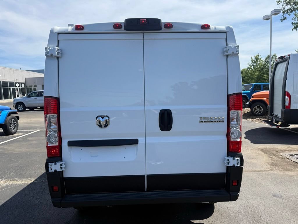 New 2026 RAM ProMaster 1500 FWD image 4
