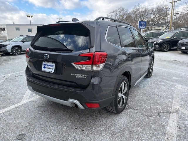 Used 2020 Subaru Forester Touring image 9