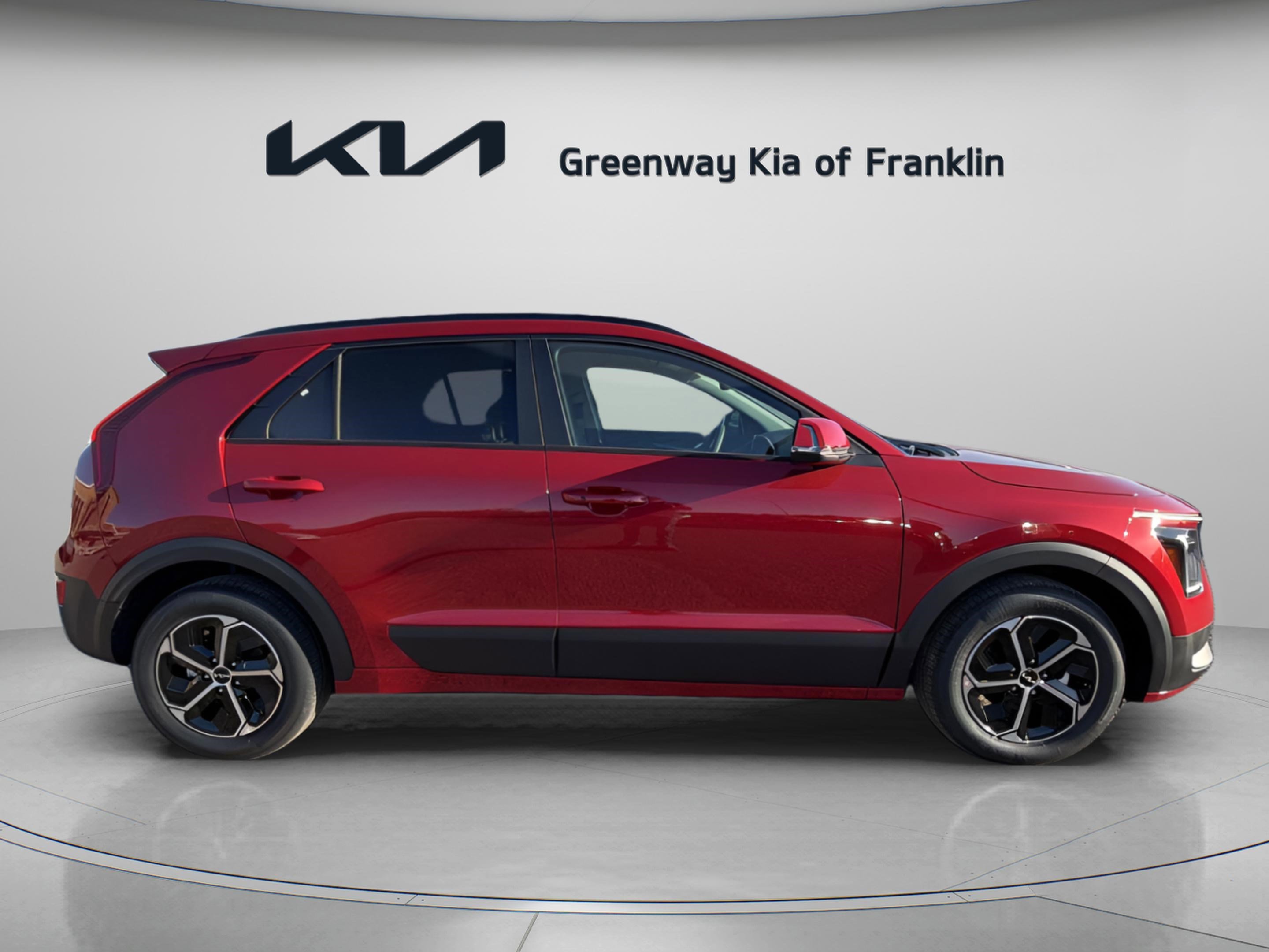 New 2026 Kia Niro EX FWD image 8