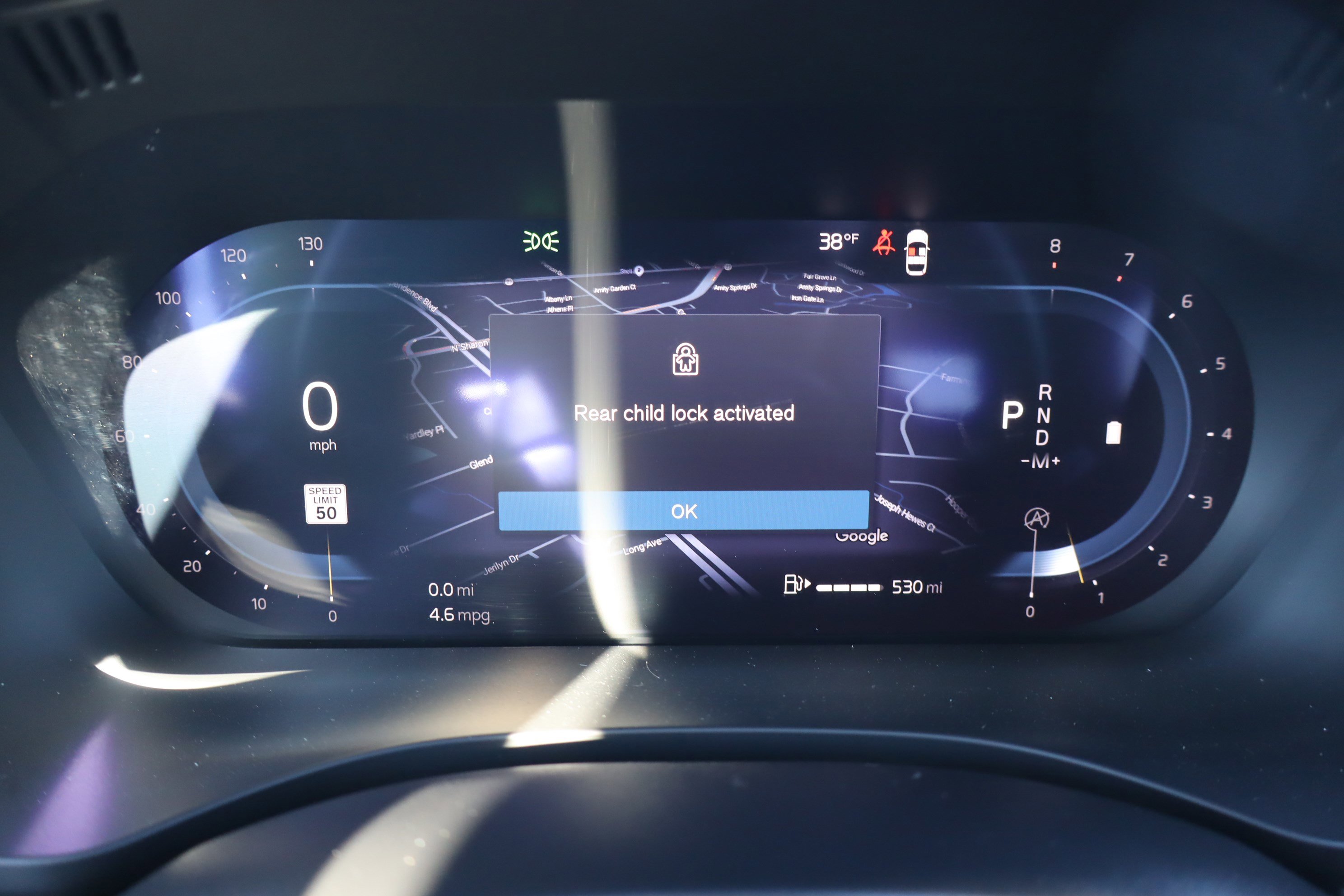 Used 2025 Volvo XC60 B5 Plus image 24