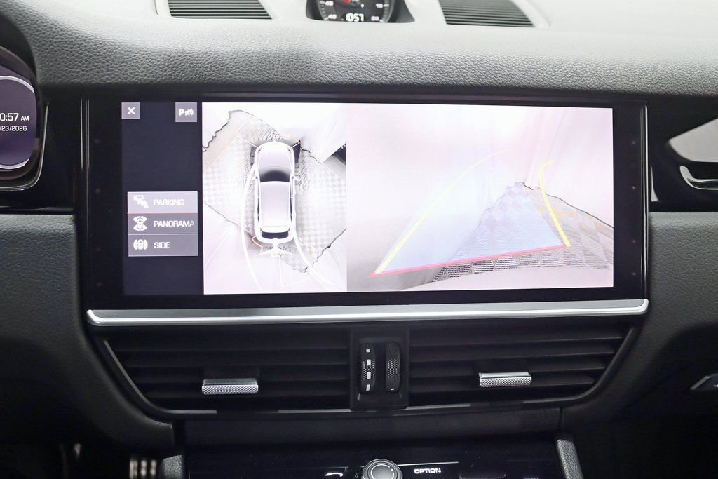 Used 2021 Porsche Cayenne S image 18