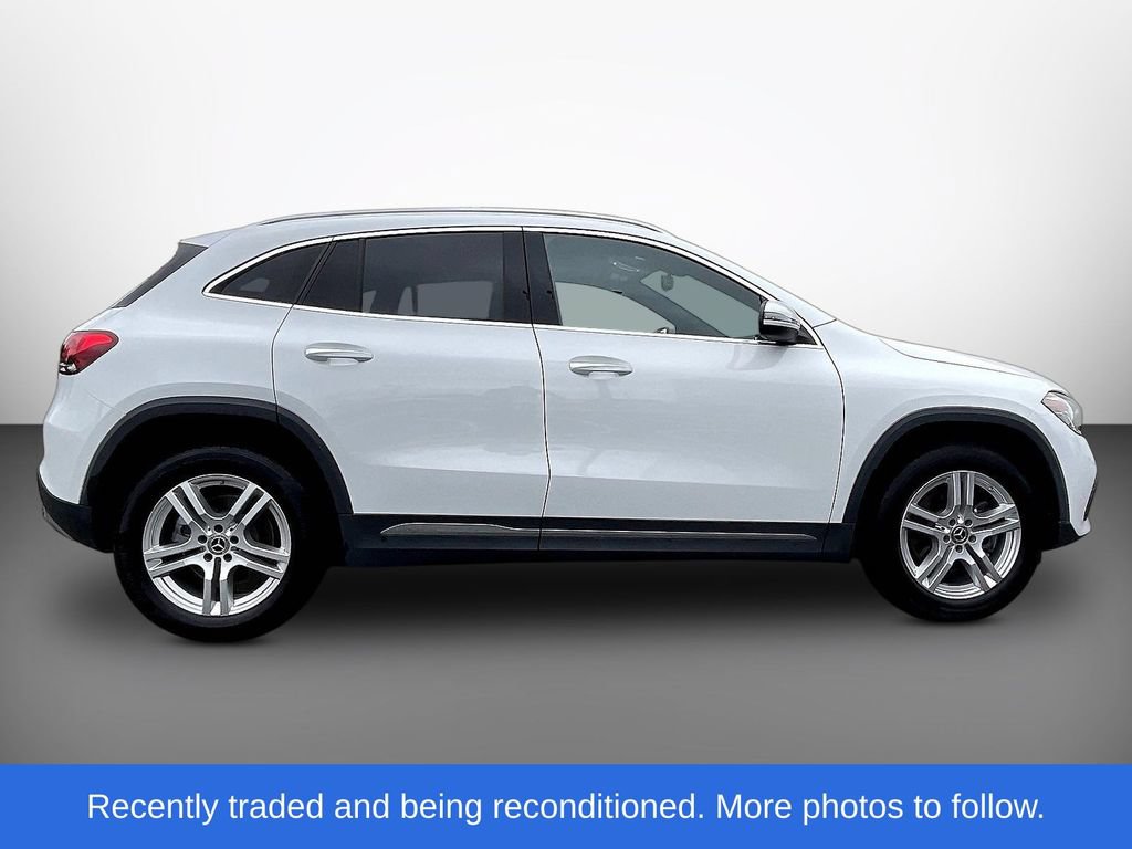 Used 2023 Mercedes-Benz GLA 250 4MATIC w/ Premium Package image 8