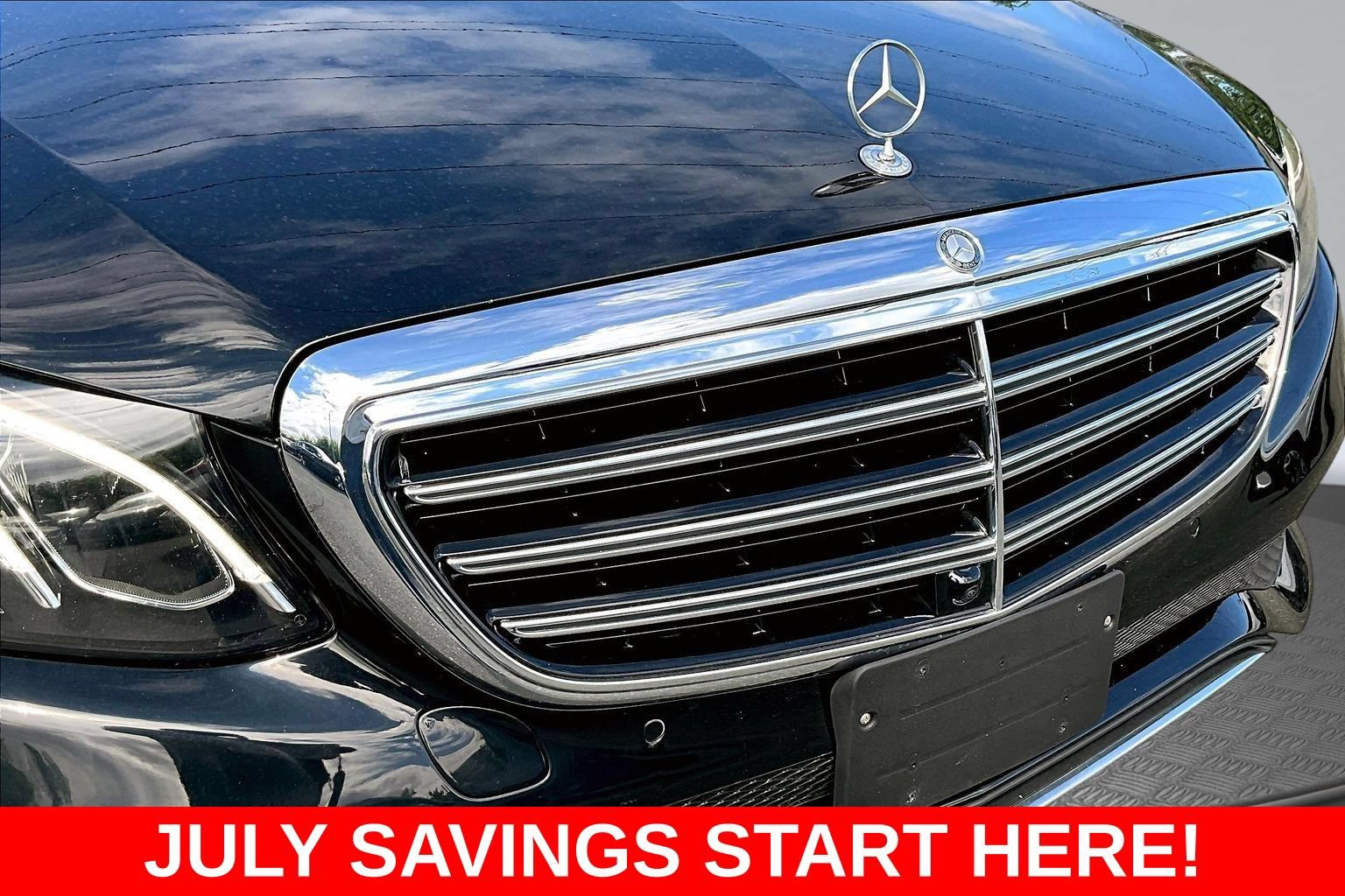 Used 2020 Mercedes-Benz E 350 4MATIC Sedan w/ Parking Assistance Package image 41
