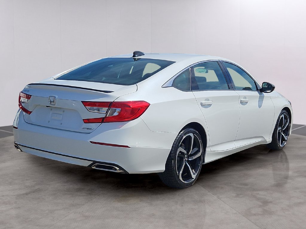 Certified 2022 Honda Accord Sport image 4