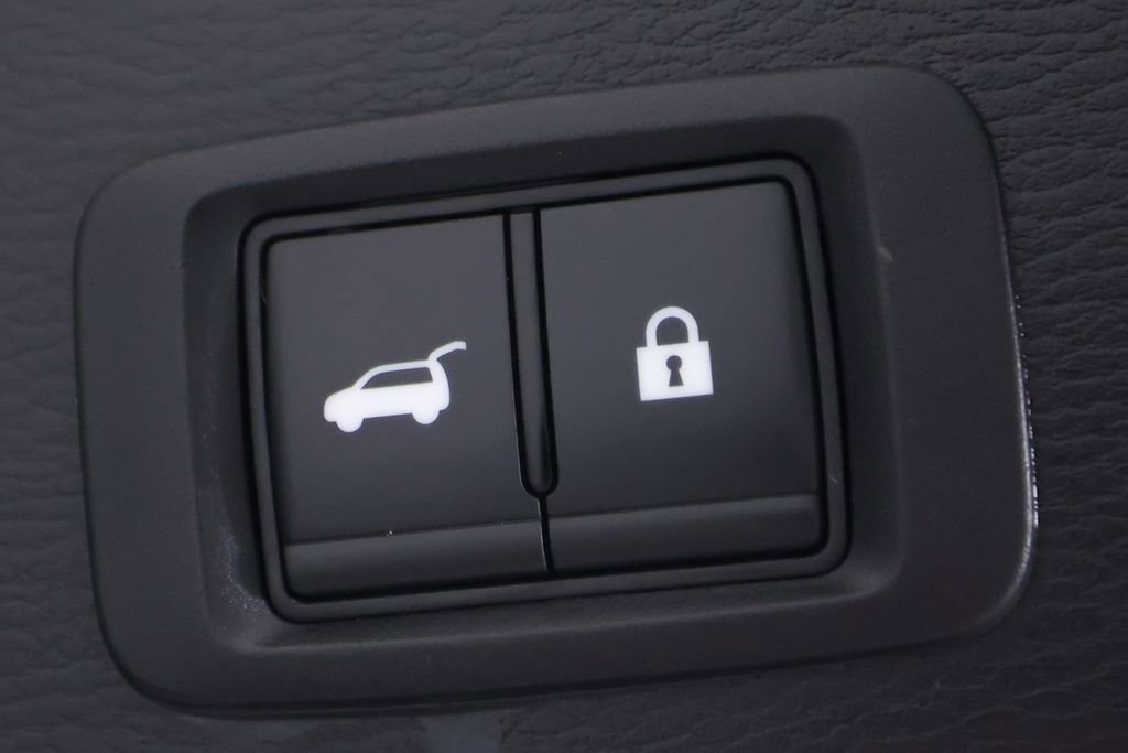 Used 2024 Mitsubishi Outlander SE FWD image 15