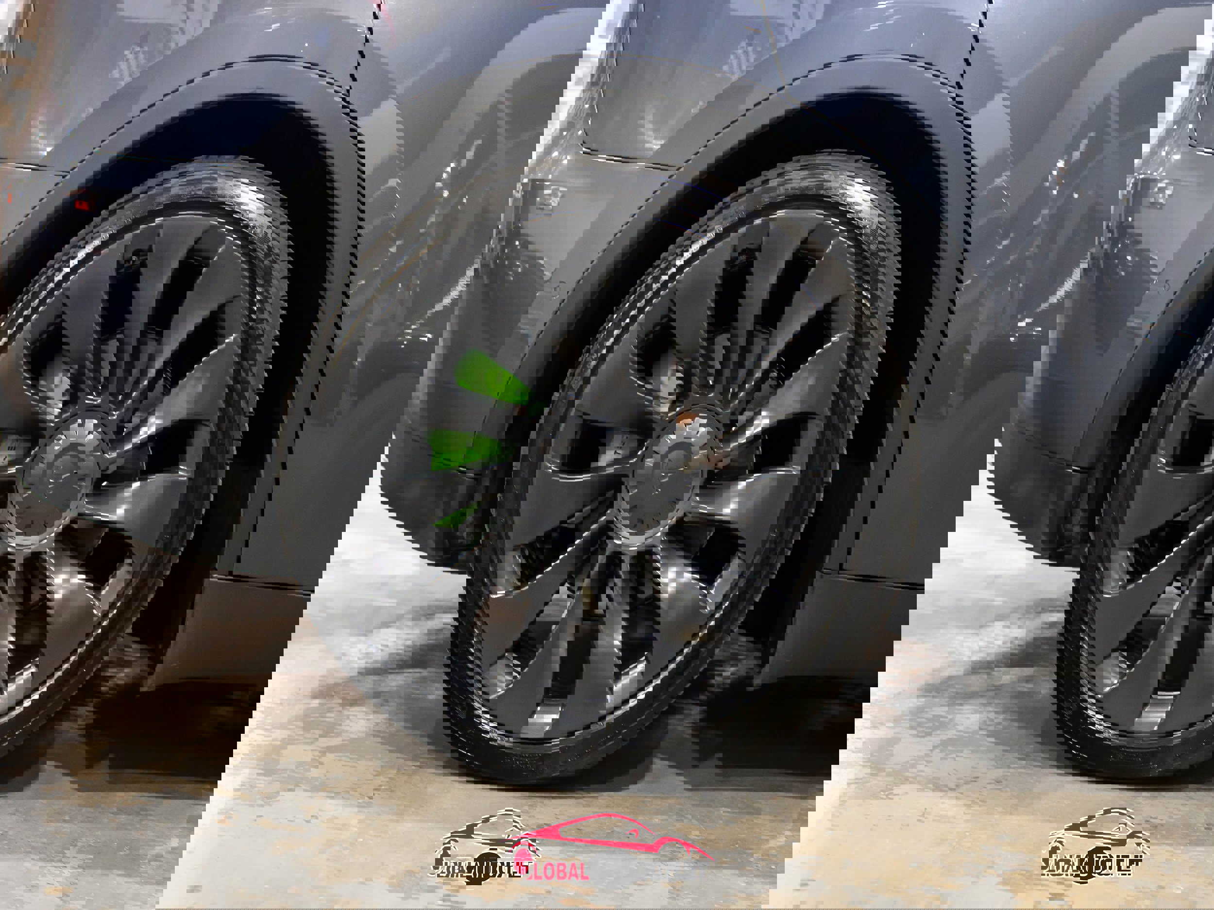 Used 2021 Tesla Model Y Performance image 11