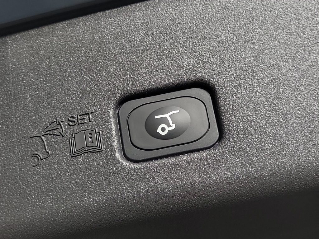 New 2026 Lincoln Nautilus Reserve AWD/4WD image 7