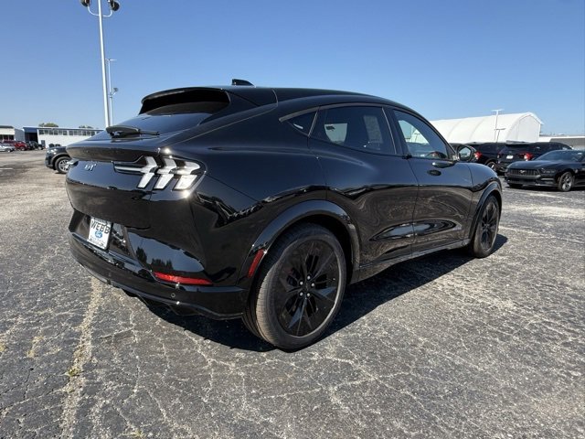 New 2025 Ford Mustang Mach-E GT image 9