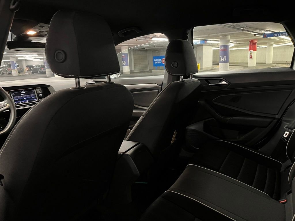 Used 2024 Volkswagen Jetta Sport image 18