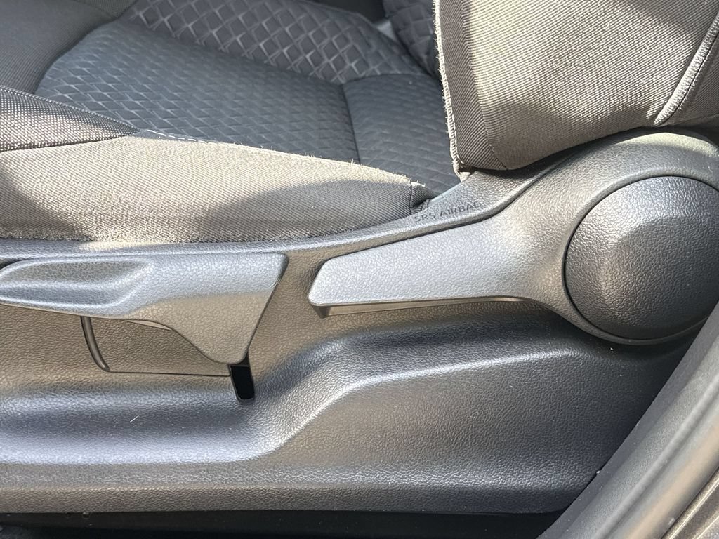 Used 2021 Toyota C-HR LE FWD image 14