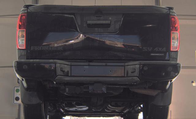 Used 2021 Nissan Frontier SV w/ Midnight Edition Floor Mats image 11