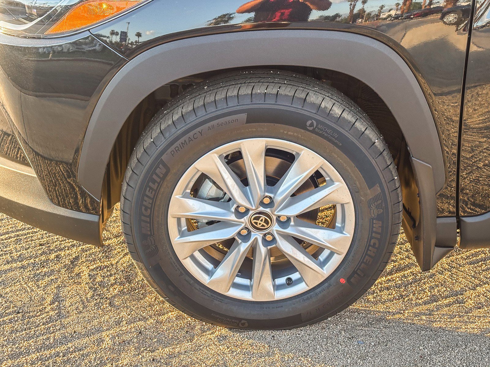 New 2026 Toyota Corolla Cross LE FWD image 11