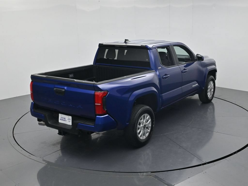 Used 2025 Toyota Tacoma SR5 RWD image 44