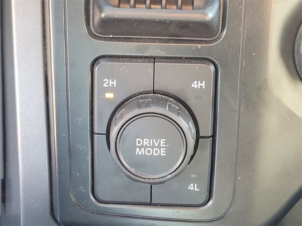 Used 2023 Ford F150 XLT image 24