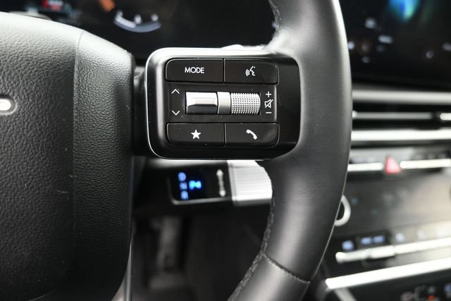 Used 2024 Hyundai Santa Fe XRT AWD/4WD image 29