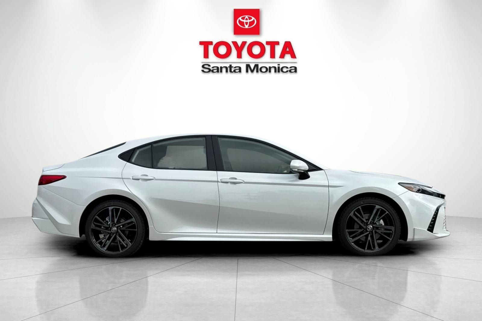 New 2026 Toyota Camry XSE FWD video 2