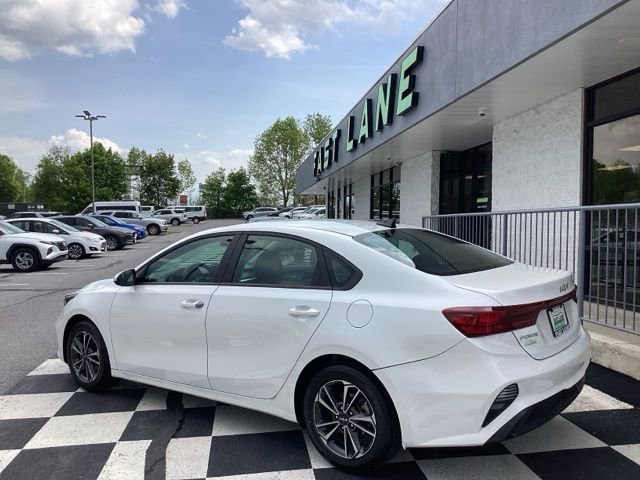 Used 2024 Kia Forte LXS FWD image 8
