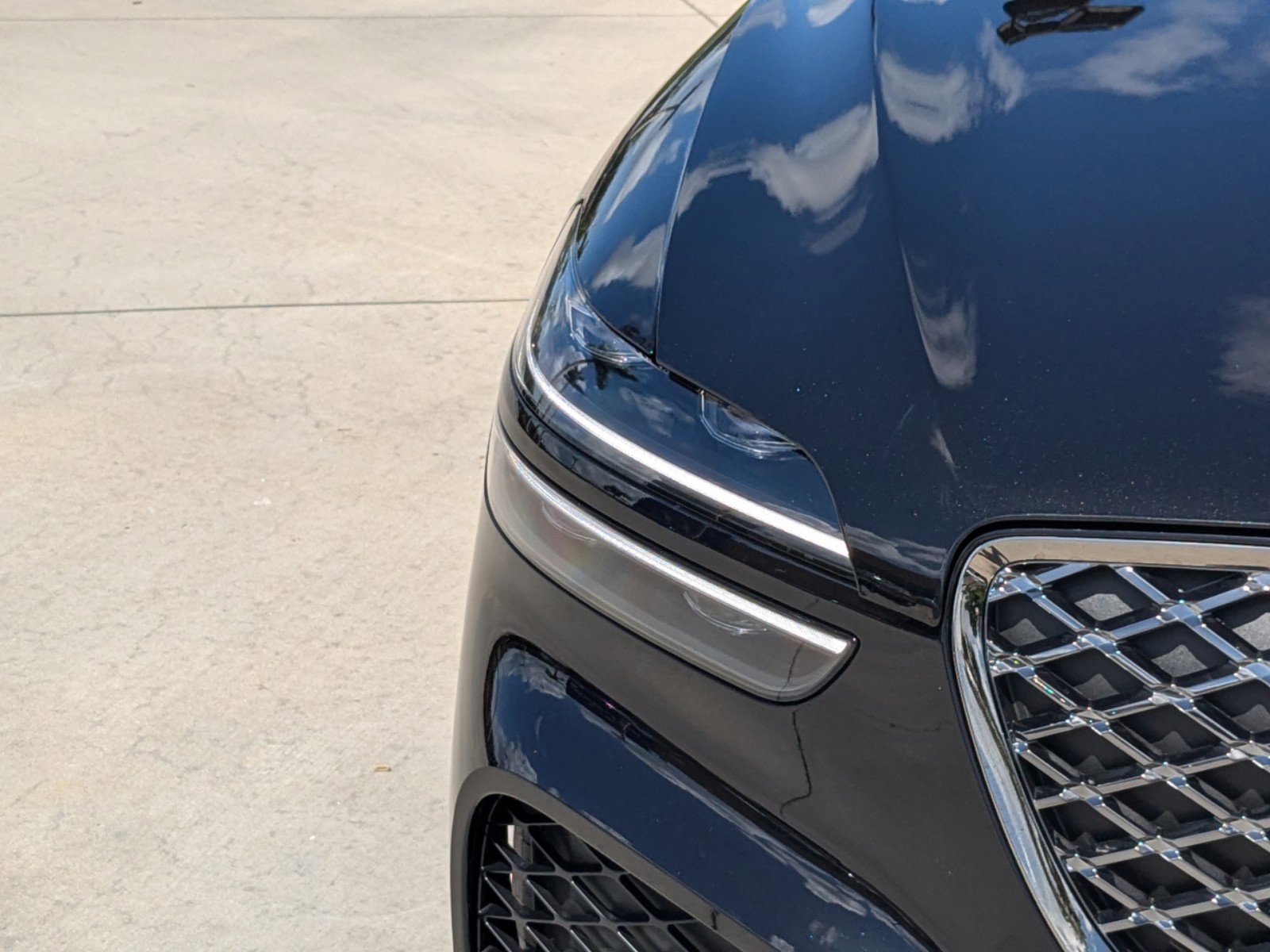 New 2025 Genesis GV70 3.5T Sport w/ Sport Prestige Package AWD/4WD image 7