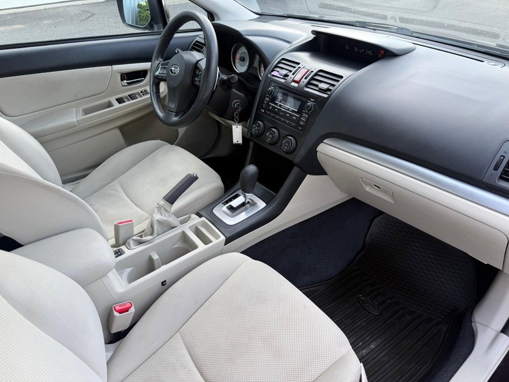 Used 2012 Subaru Impreza 2.0i Premium w/ All-Weather Pkg AWD/4WD image 10
