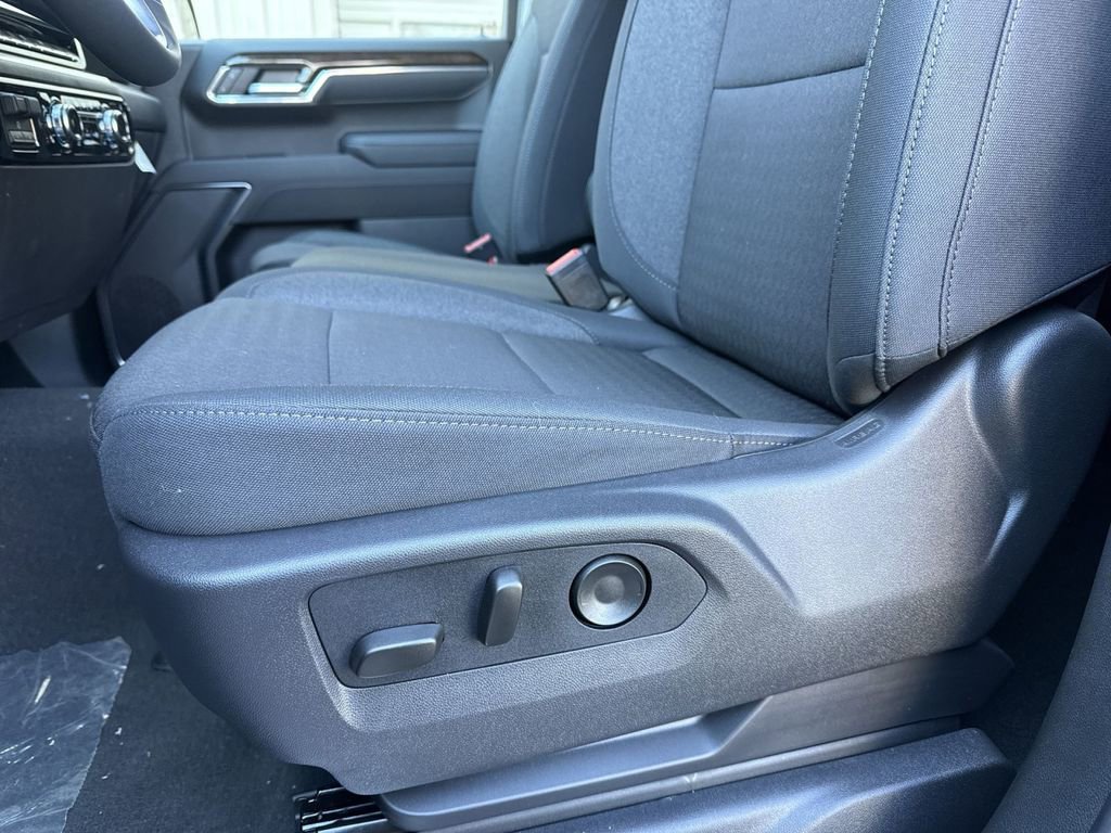 New 2026 GMC Sierra 1500 Elevation image 14