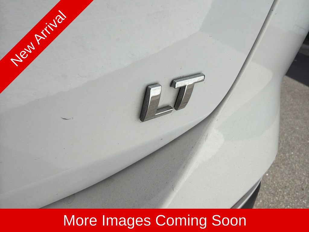 Used 2024 Chevrolet Equinox LT FWD image 11