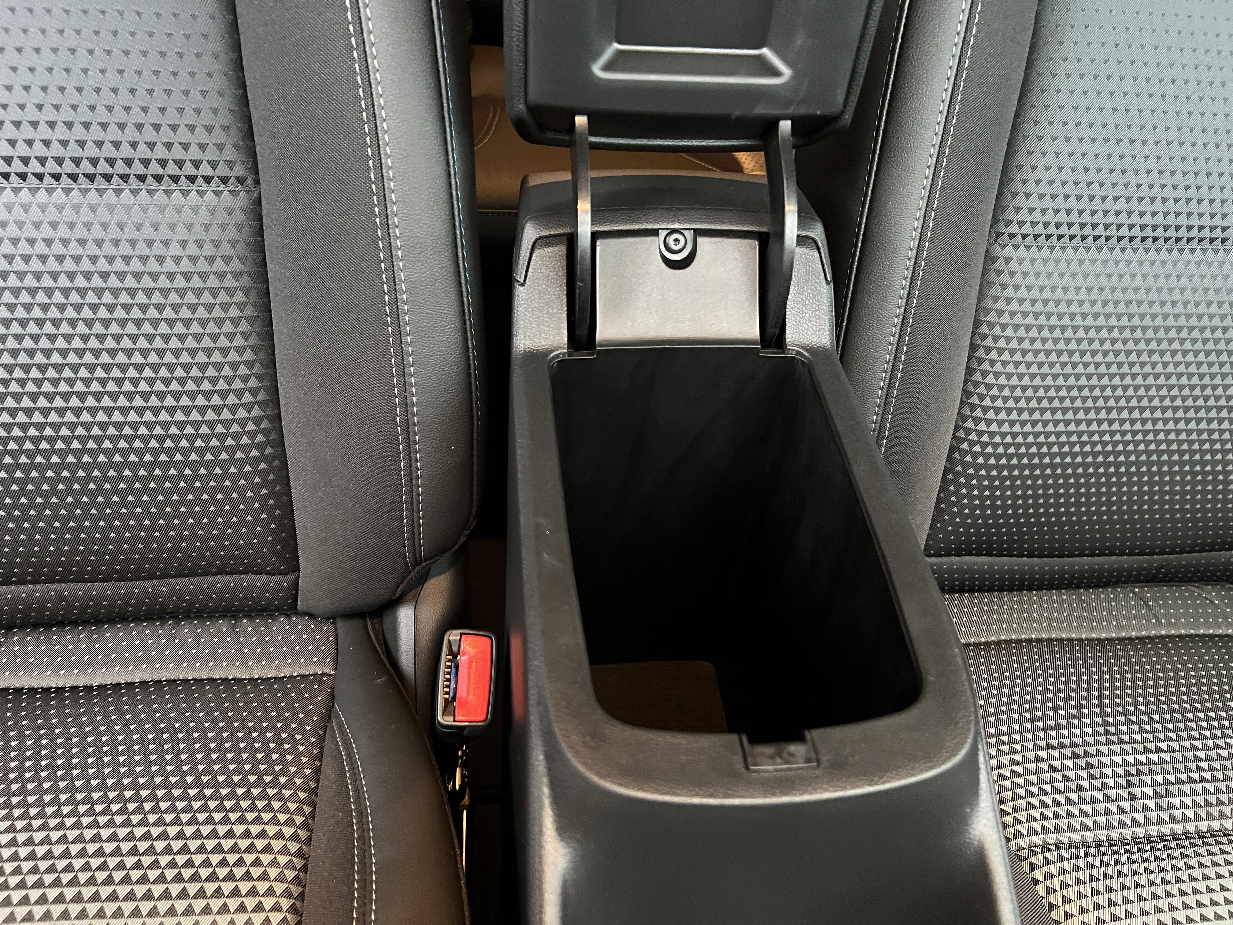 New 2026 Chevrolet Trax LT w/ Driver Confidence Package image 24