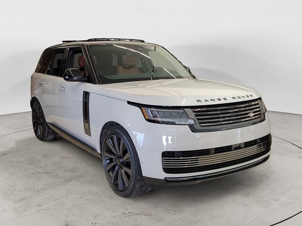 New 2026 Land Rover Range Rover SV image 6