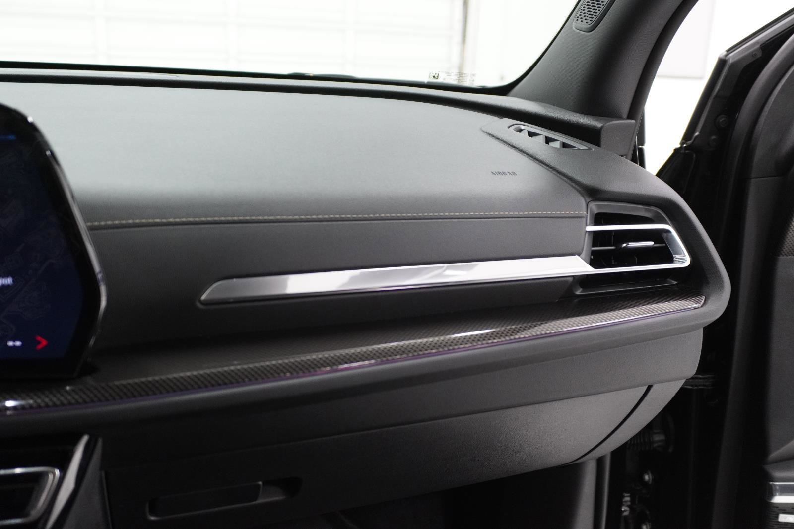 Used 2026 Chevrolet Traverse High Country w/ LPO, Floor Liner Package FWD image 39