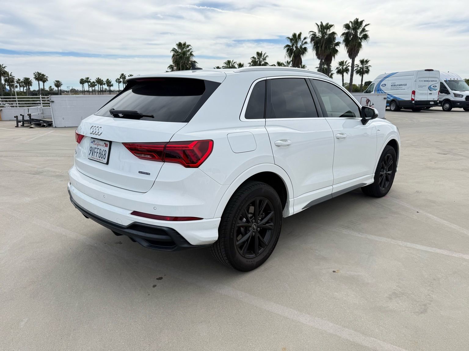 Used 2021 Audi Q3 2.0T Premium w/ Convenience Package image 3