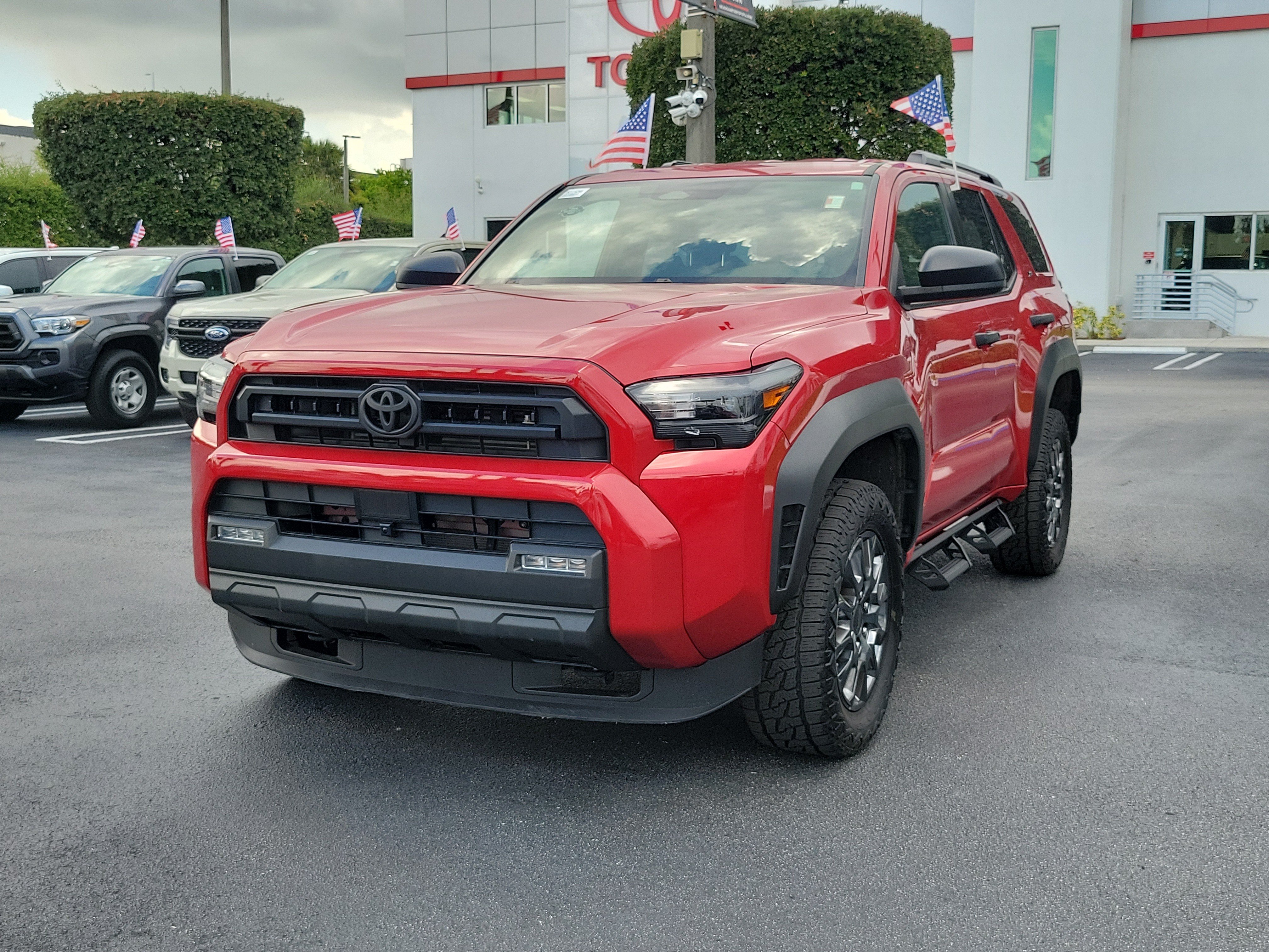 Used 2025 Toyota 4Runner SR5 AWD/4WD image 5
