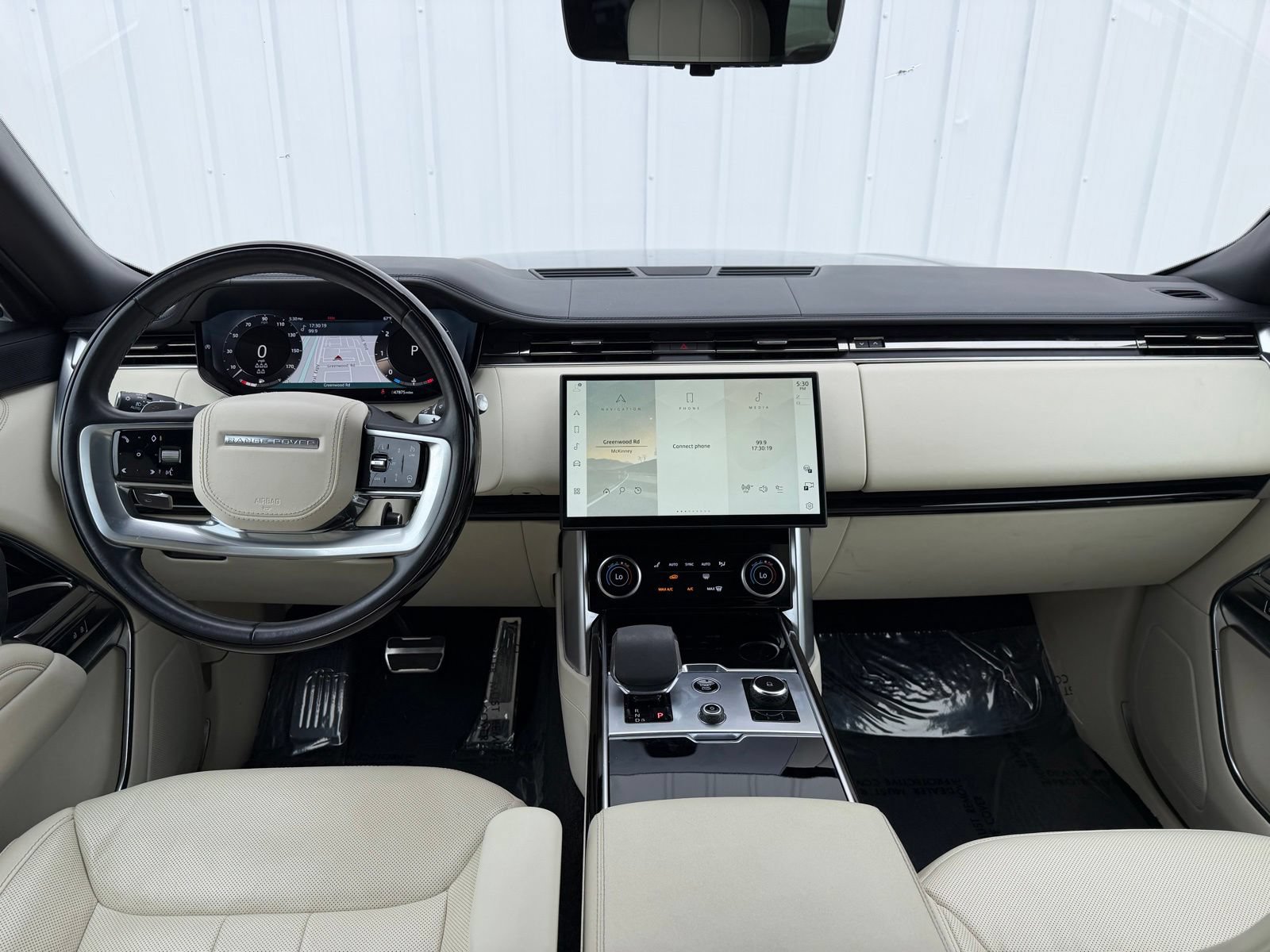 Used 2023 Land Rover Range Rover Long Wheelbase Autobiography AWD/4WD image 12