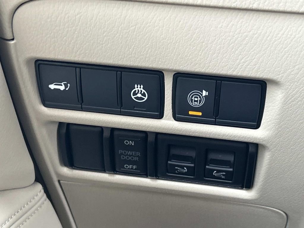 Used 2024 INFINITI QX80 Sensory image 30