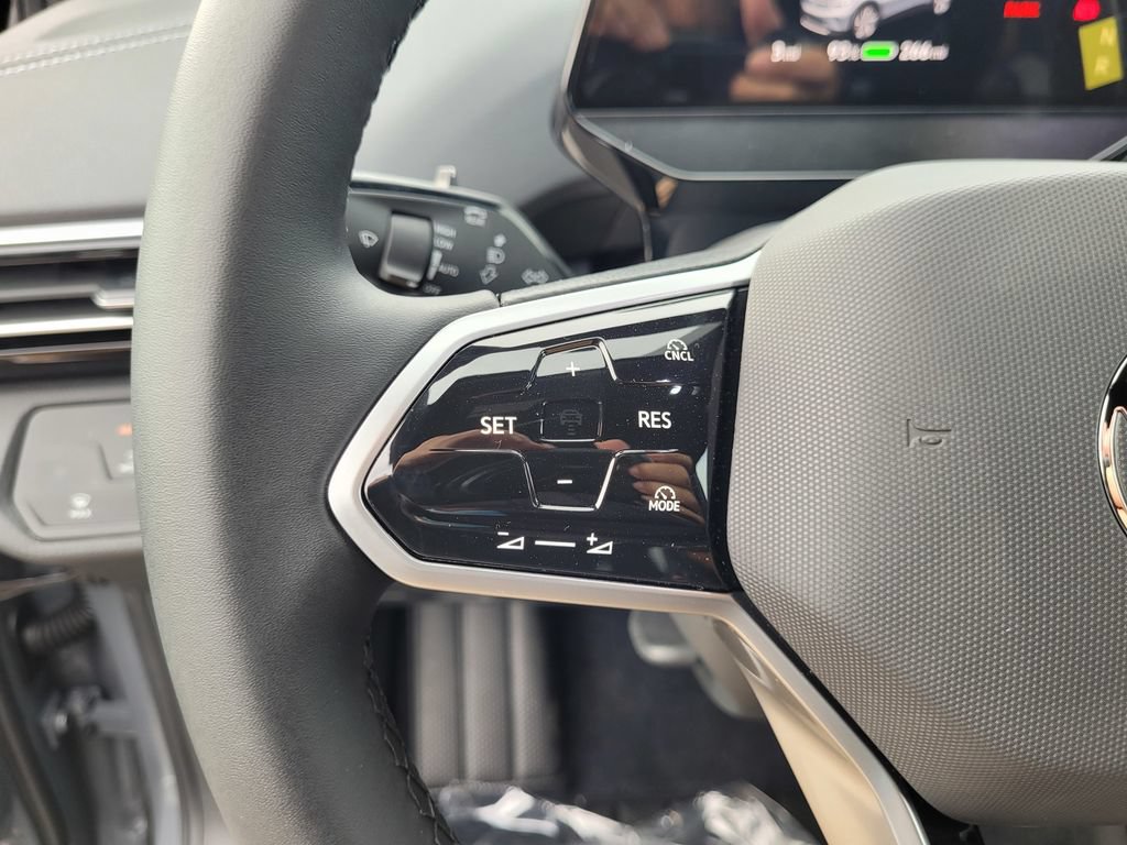 New 2026 Volkswagen ID.4 Pro RWD image 21