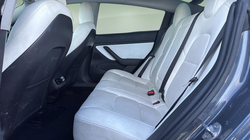 Used 2021 Tesla Model 3 Long Range image 20
